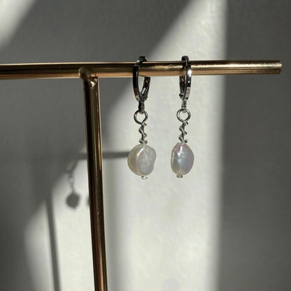 Classic Pearl Drop Earrings